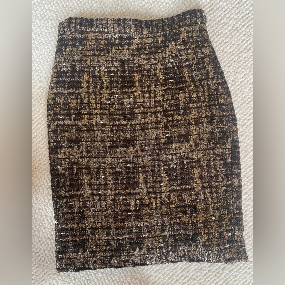 Alice + Olivia metallic skirt size 4